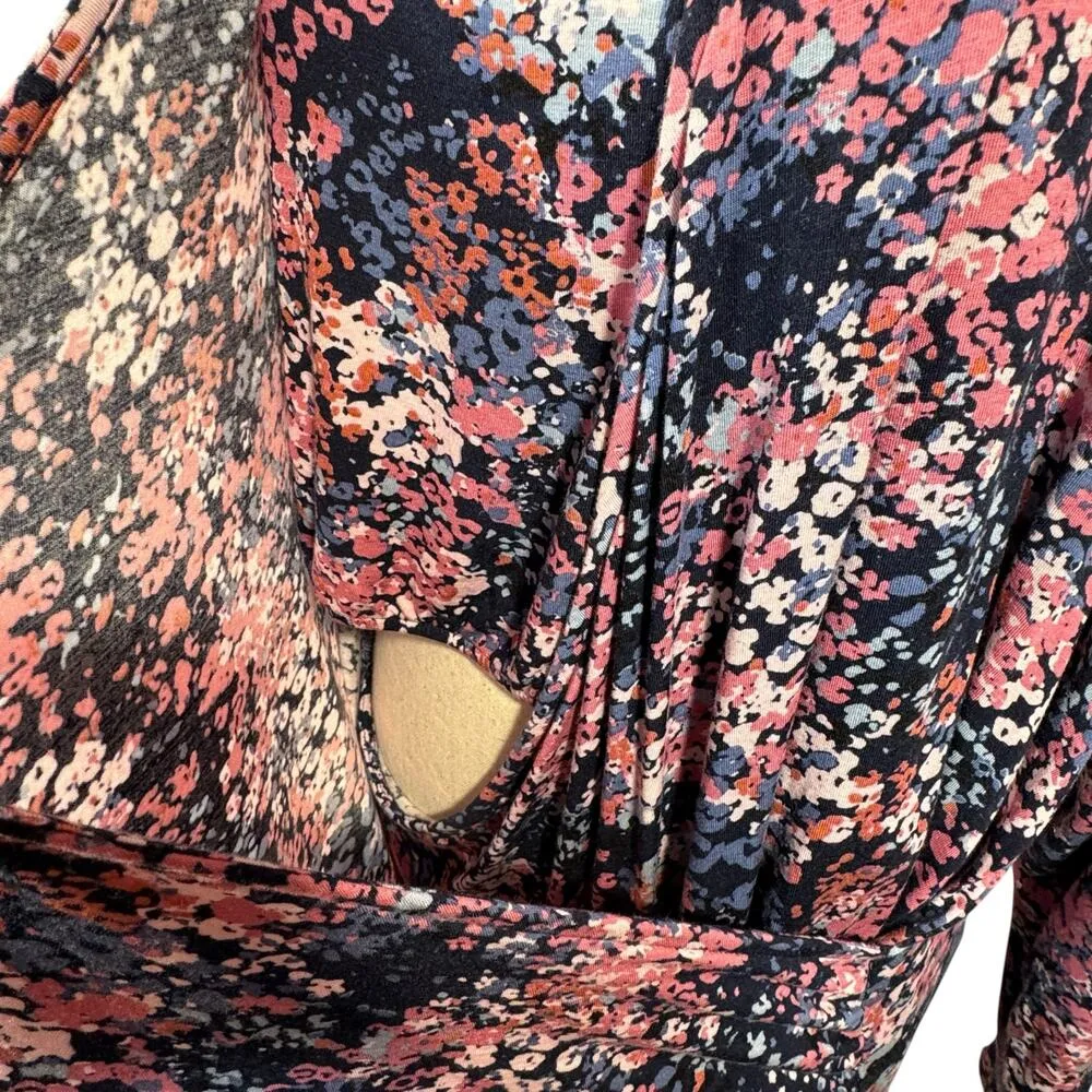 Motherhood Maternity 3X-Large Nursing Top Floral Long Sleeve Stretch Ruched Side - Image 2