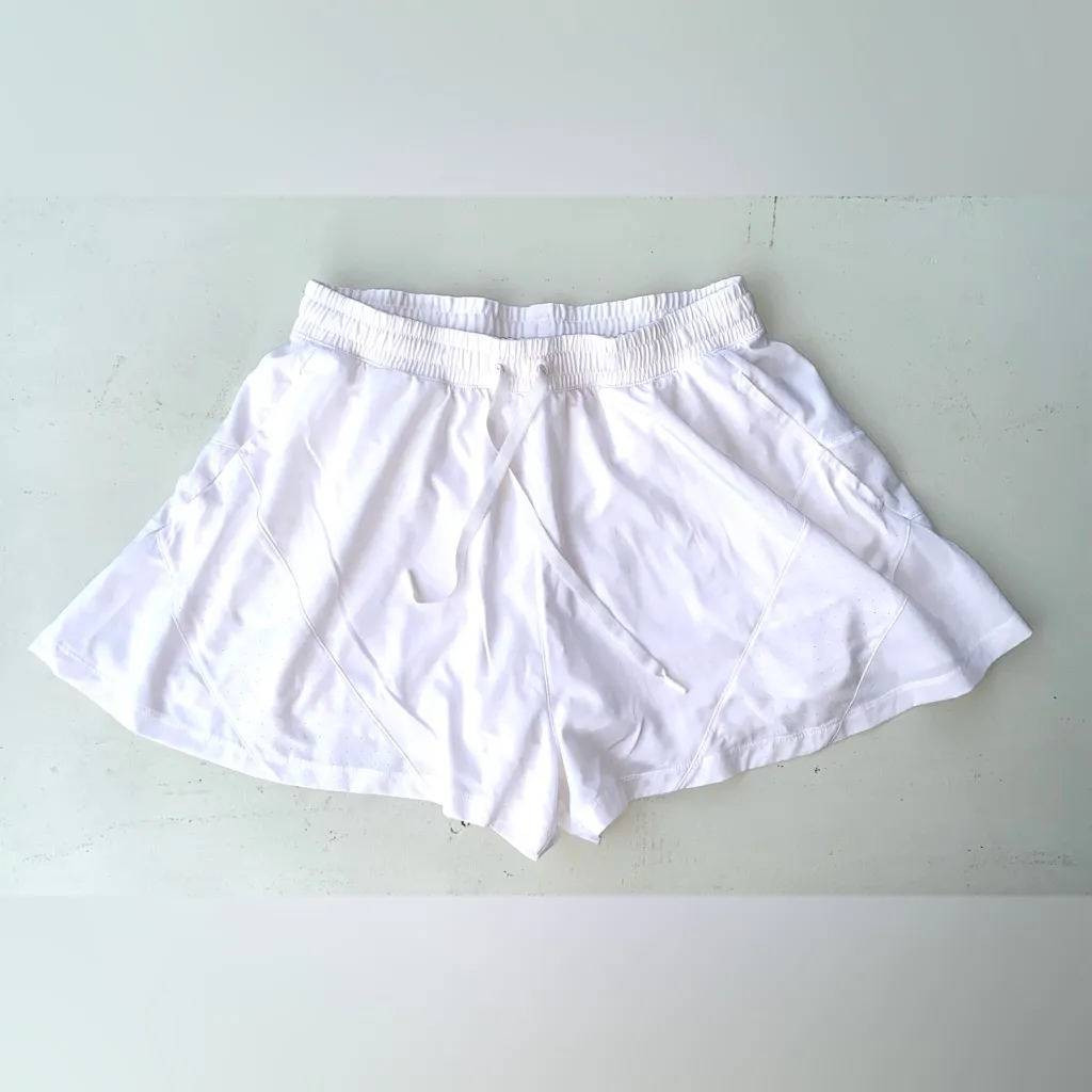 Avia White Athletic Run Shorts Lightweight Pleated Design, XS, with pockets - Image 7
