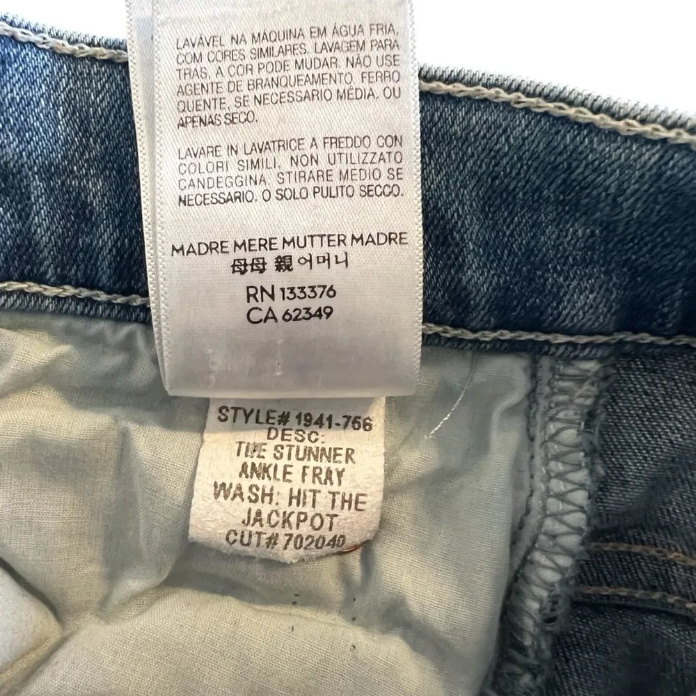 MOTHER The Stunner Ankle Fray Size 24 Hit The Jackpot Light Wash Blue Distressed - Image 12