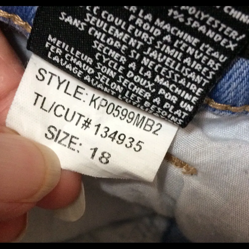 Reese Ankle Straight Leg Jean With Exposed Buttons - Image 8