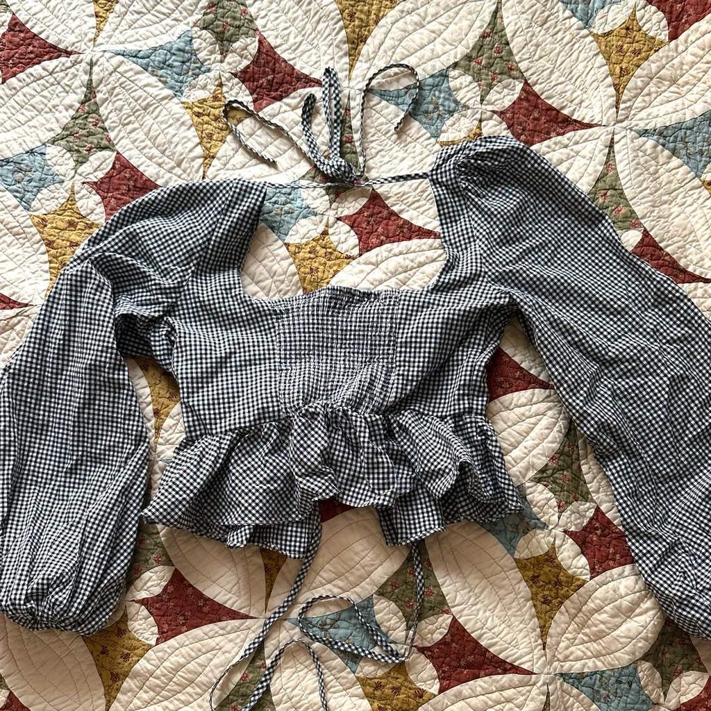 SHEIN Black and White Gingham Puff Sleeve Blouse - Image 3