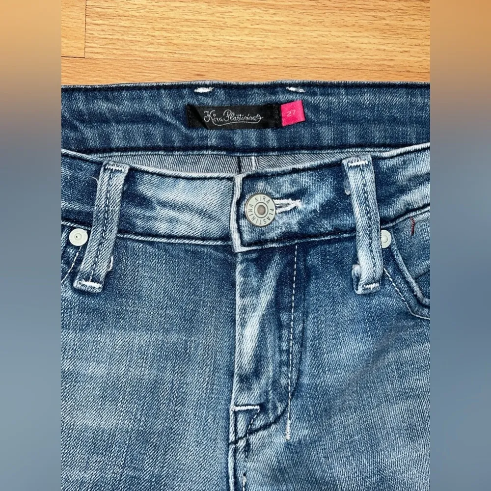 Bootcut Kira Plastina Light Wash Blue Denim, Distressed, Size 27 - Image 9