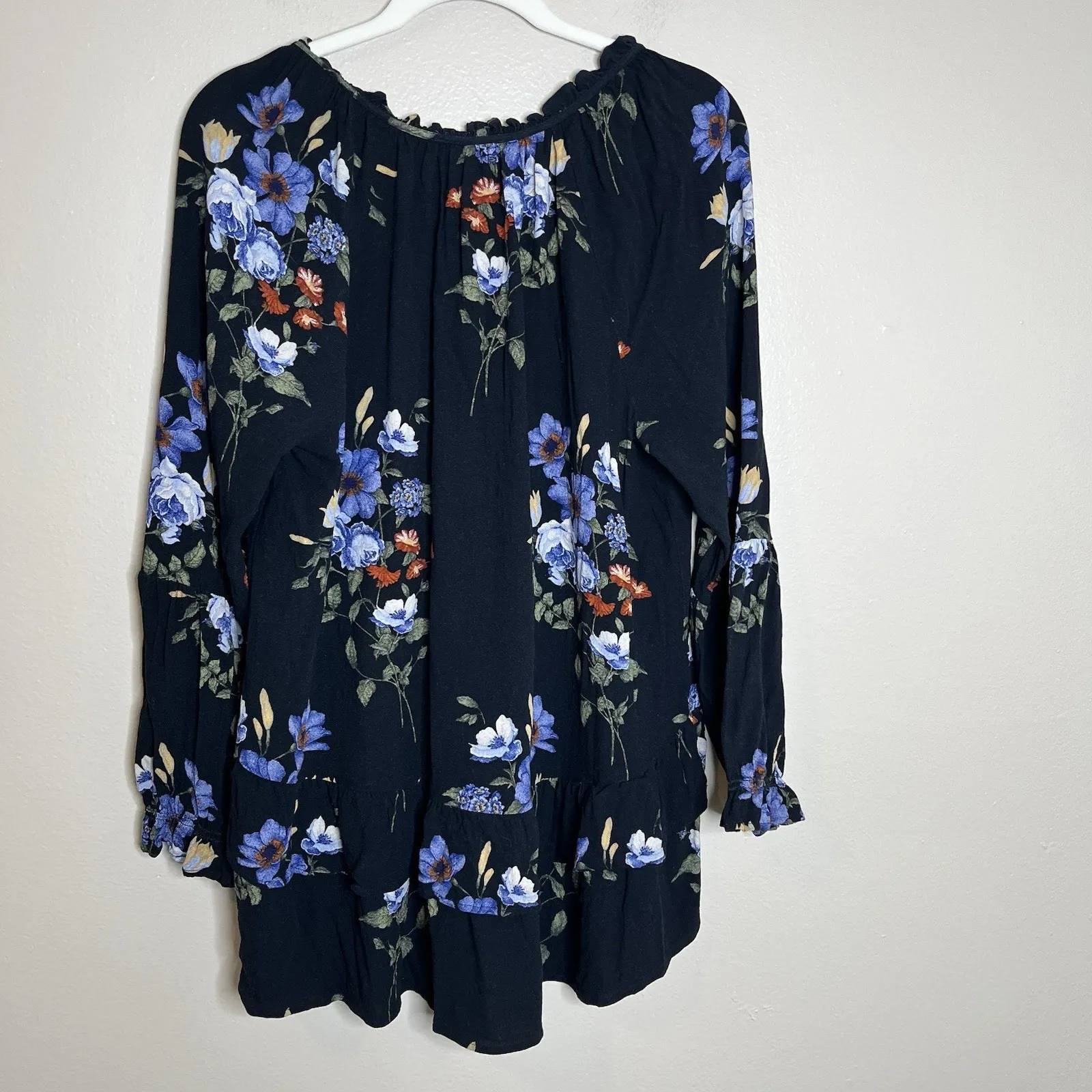 American Eagle Dark Romantic Floral XL Whimsigoth Blouse Top Tassel Boho Goth XL - Image 3