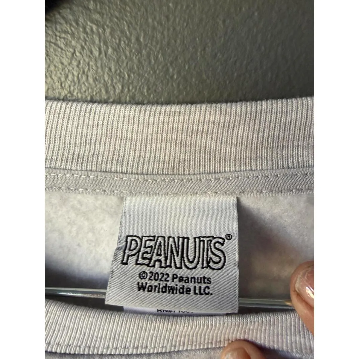 Peanuts Holiday Sweatshirt Size Large Lights Up! Gray - Image 4