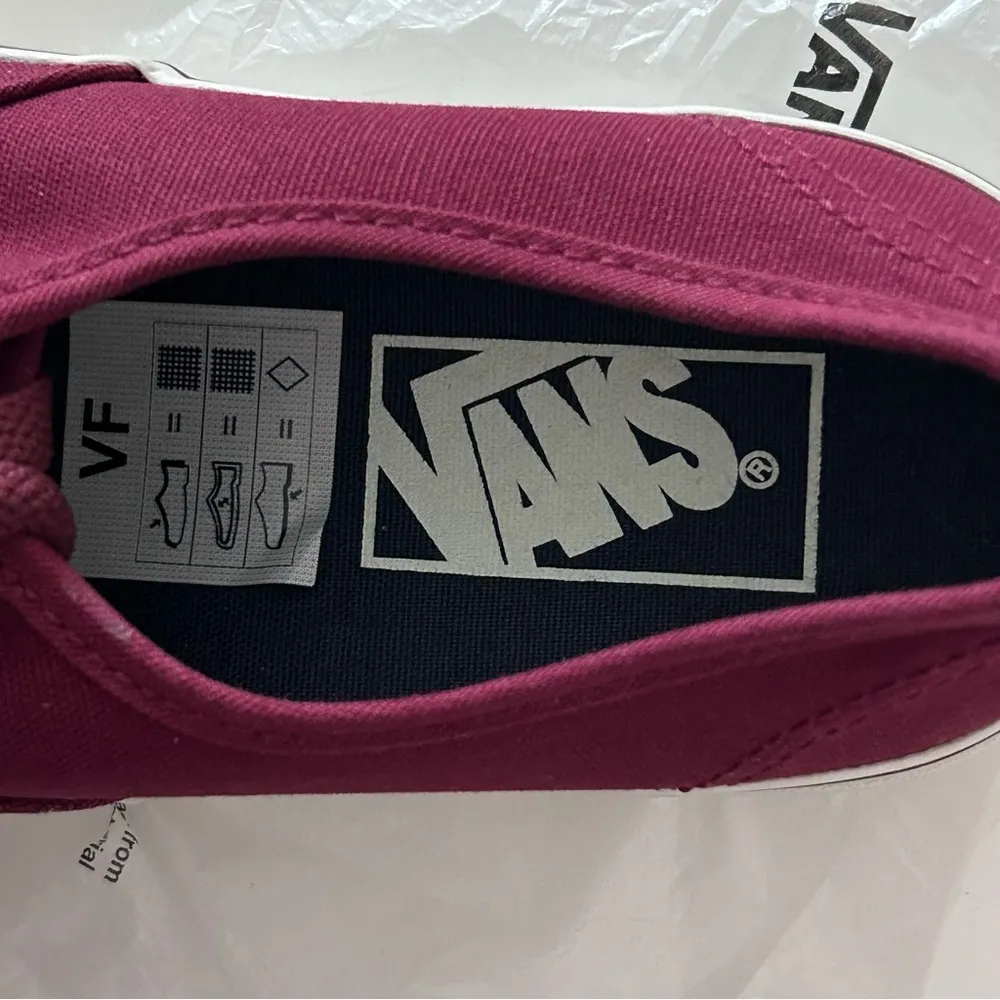 NEW VANS AUTHENTIC PORT ROYALE/BLACK CANVAS BURGUNDY COLOR SNEAKER UNISEX - Image 6