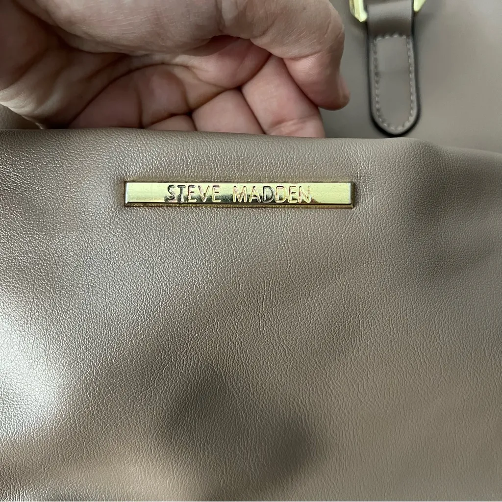 Steven Madden Tan Nude Faux Leather Tote Laptop Bag - Image 2