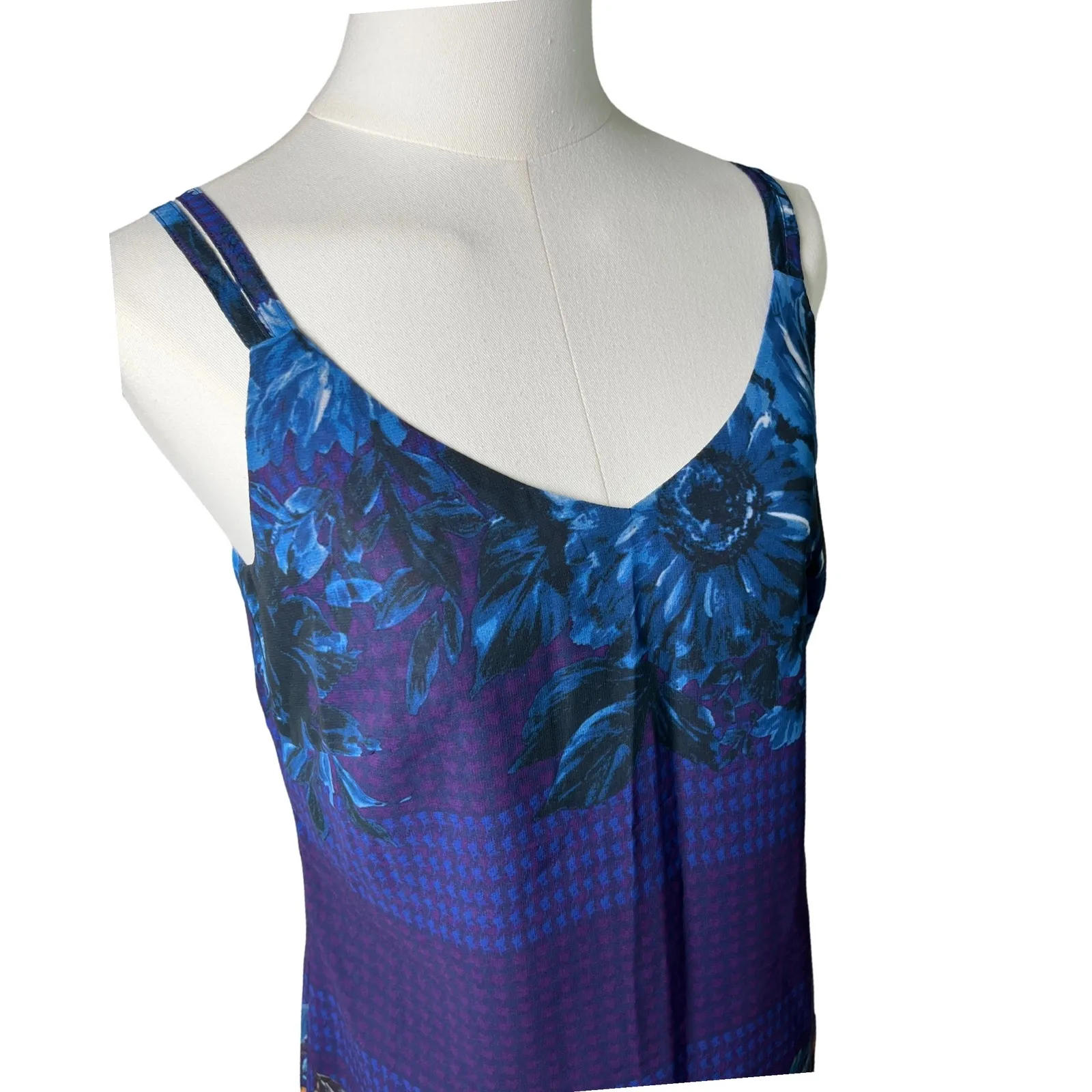 Cabi XS Sleeveless Floral V-Neck Blouse Top Purple Blue Casual‎ Tank - Image 6