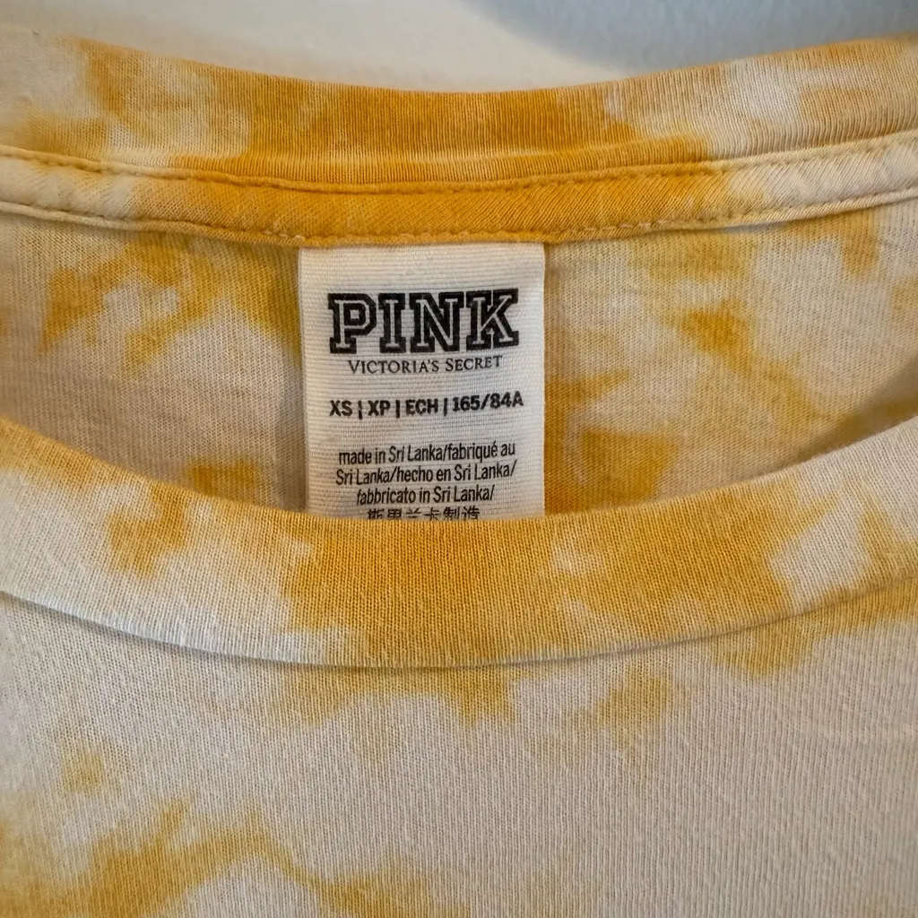 VS PINK women’s yellow tie-dye tee shirt Sz XS - Image 3