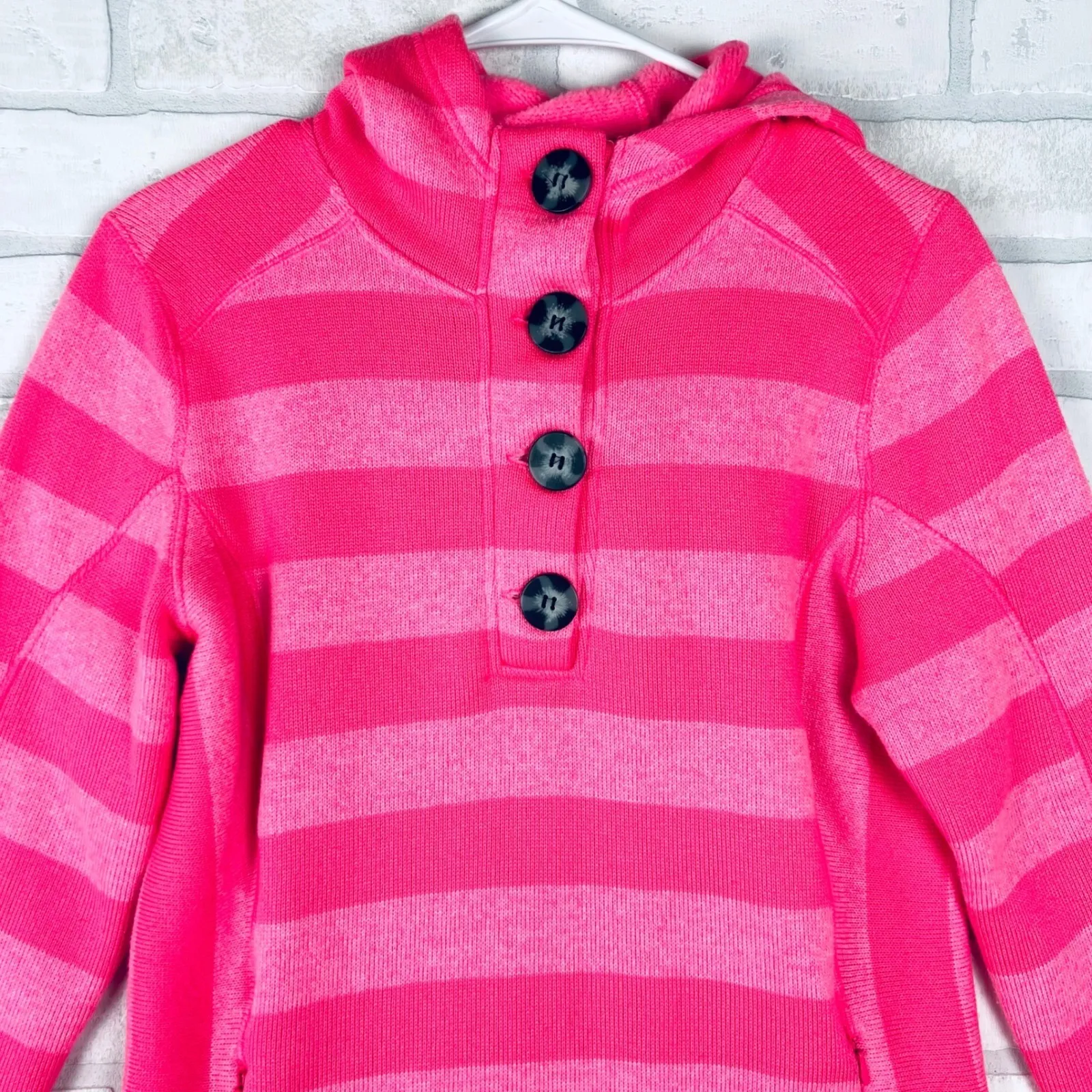 Avalanche Women's Hoodie Pullover Striped Button Front Thumb Hole Pink‎ M - Image 4