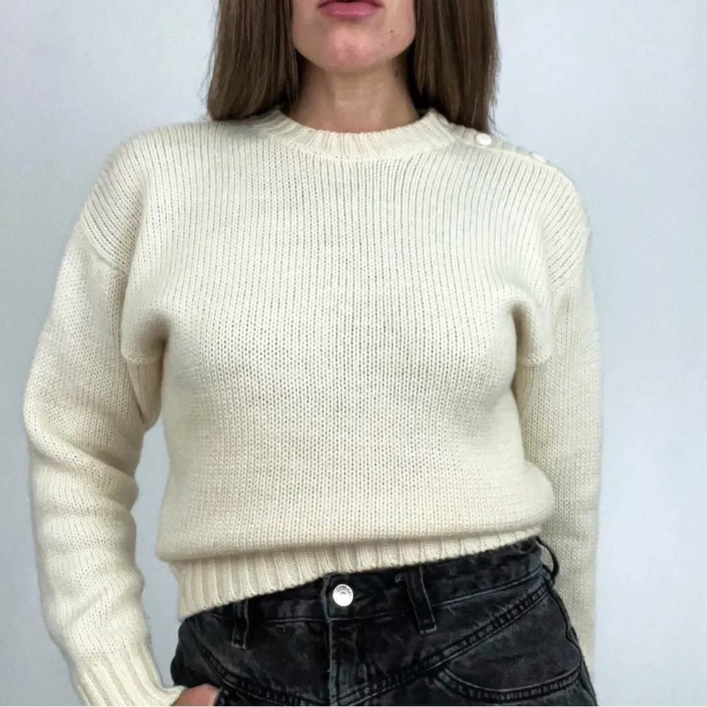 Vintage 80’s Pure Wool Crewneck Sweater with Button Detail in Ivory | Size S White - Image 3