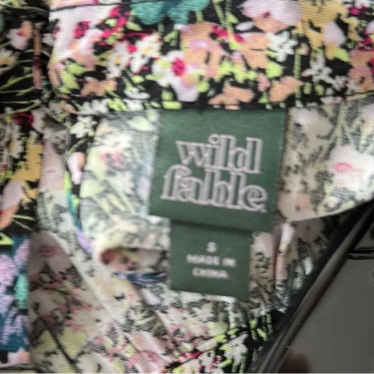 Multi-Colored Wild Fable Top Size S NWT - Image 4