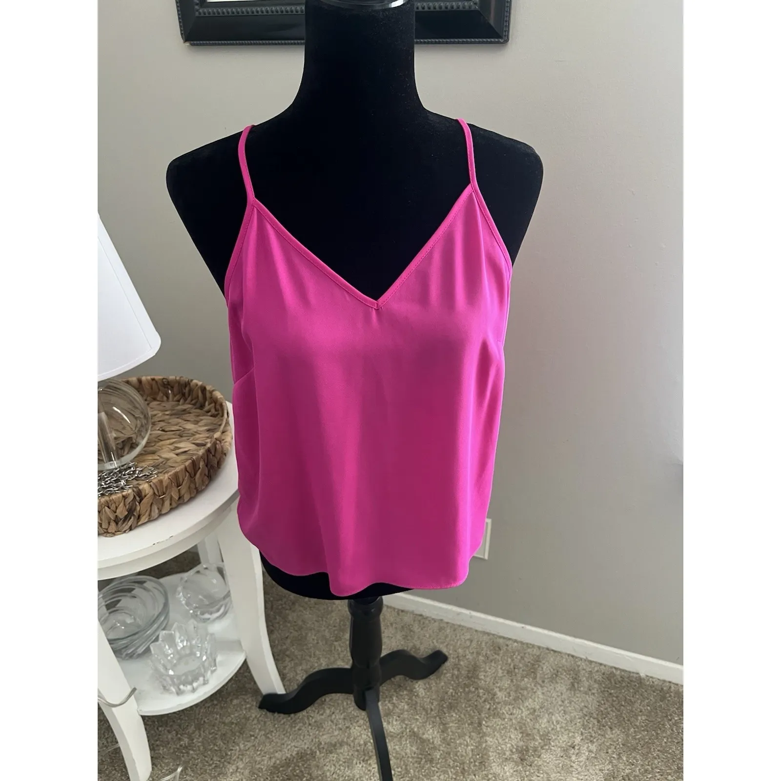 Generation Love NWOT  Pink Tank‎ V-Neck - Image 3