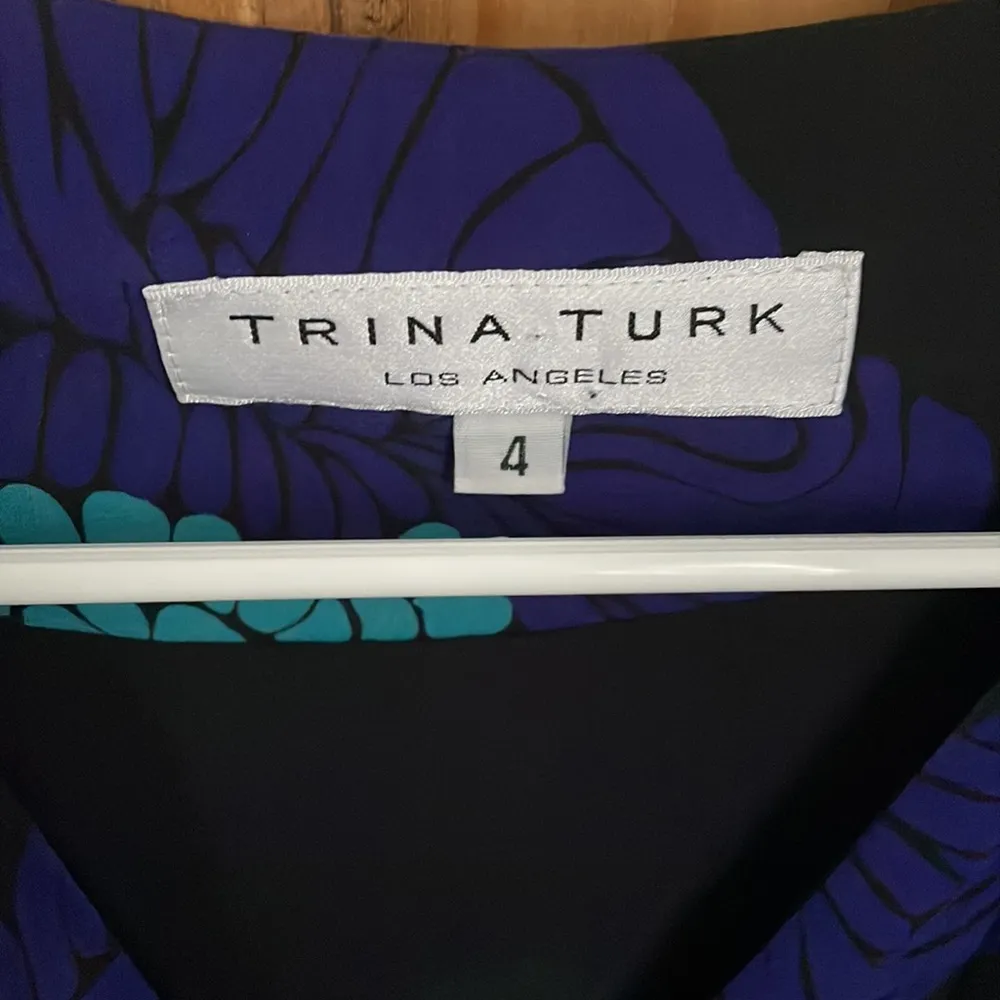 TRINA TURK LOS ANGELES Purple Aqua and Black 93% Silk Short Sleeve Dress Size 4 - Image 6