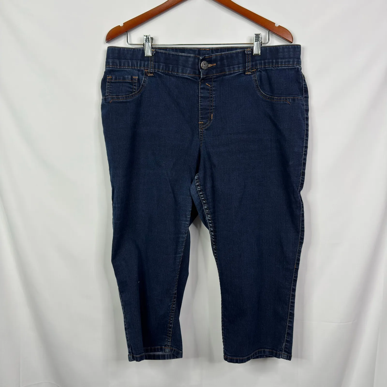 Lane Bryant Women's Size 18 Denim Capris Dark Wash Stretch Cropped Jeans - Image 8