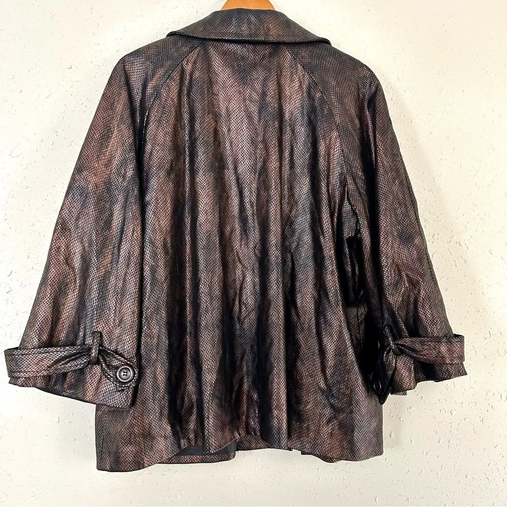 🦋 Erin London Brown Shimmery Metallic Faux Snakeskin Wide Sleeve Jacket 1X - Image 2