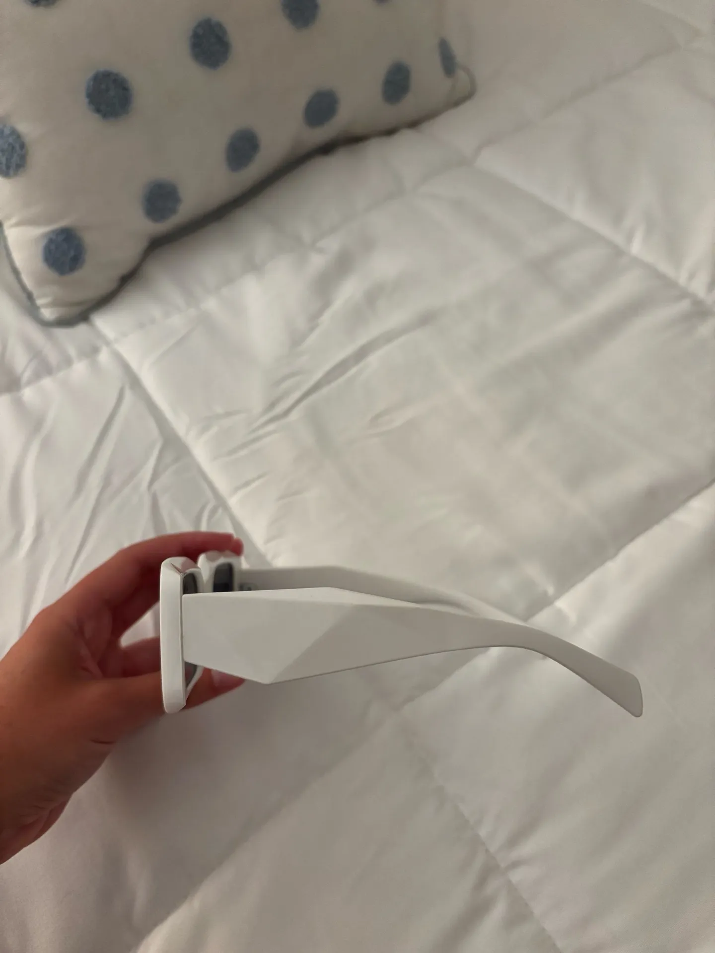 Rave Sunglasses - Image 3