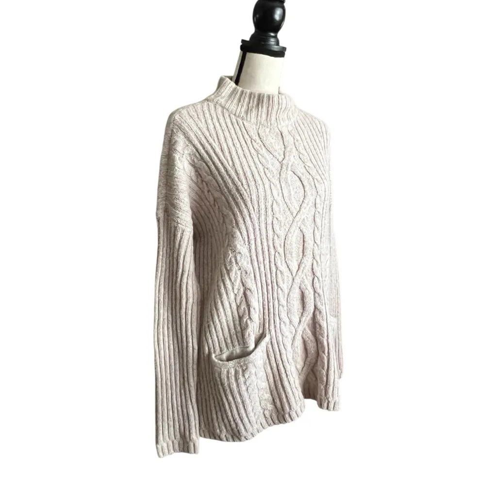 Abercrombie & Fitch Marled Textured Knit Mock Neck Sweater. Size M. - Image 4