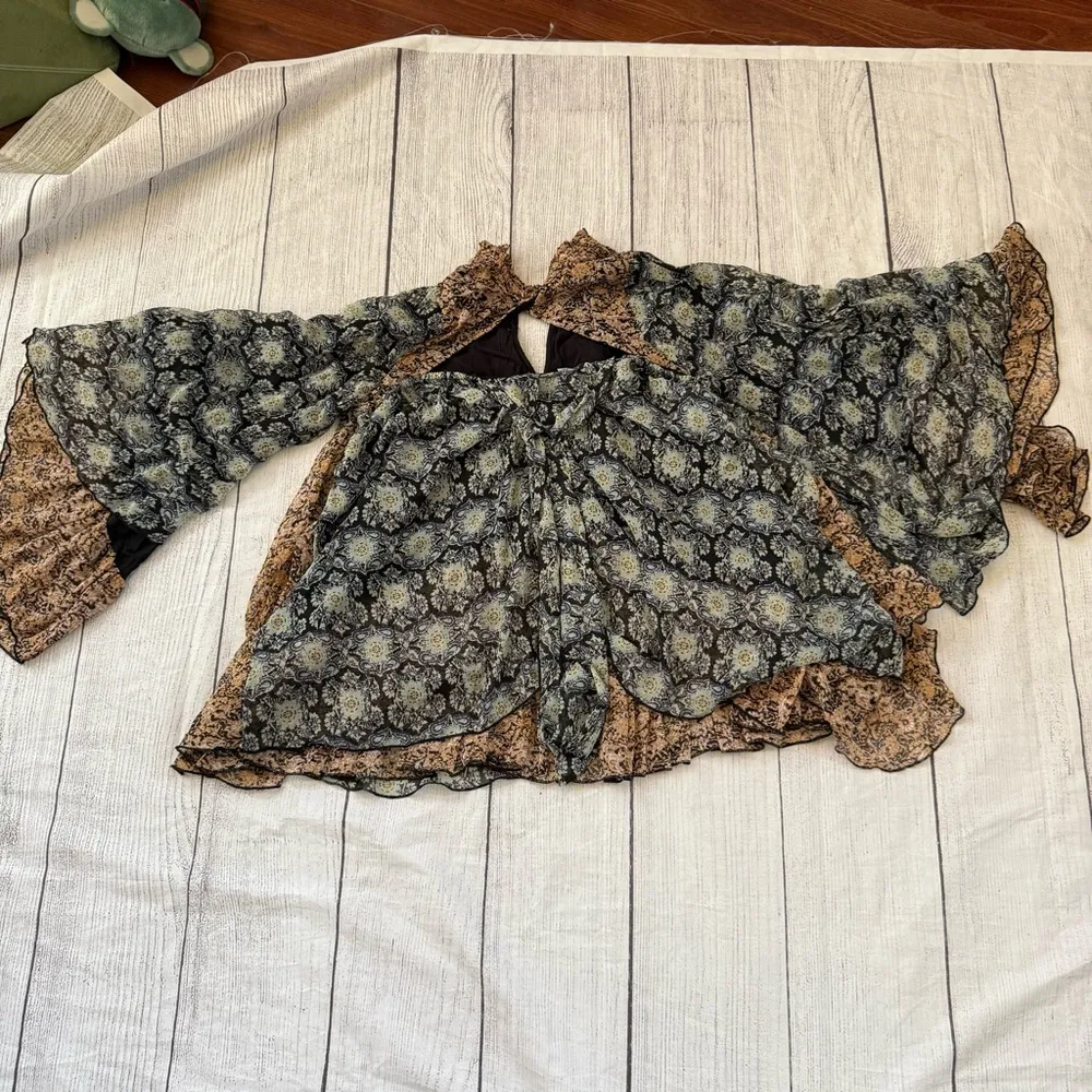 Free People Gabi Tunic Top size small black tan ruffles NEW - Image 9