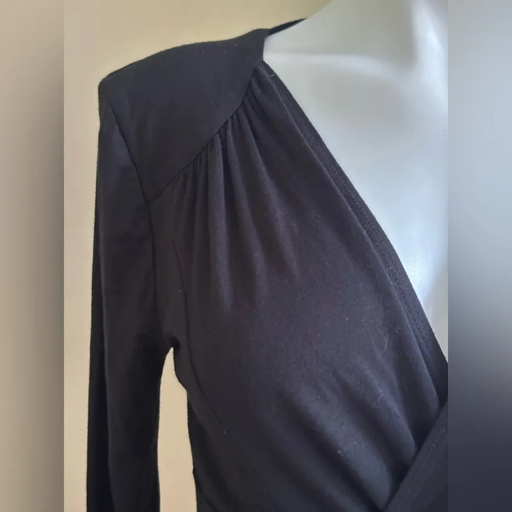 a pea in the pod Collection Black V Neck Wrap Look Fitted Dress.Tie In Back Sz S - Image 4