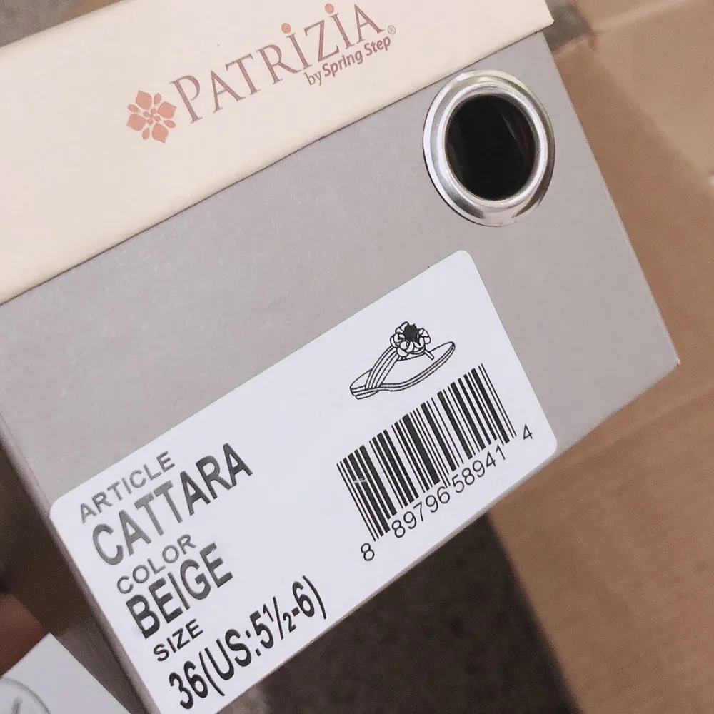 Patrizia Cattara Sandals in Beige/Brown Size 36 (5.5-6) New in Box - Image 9