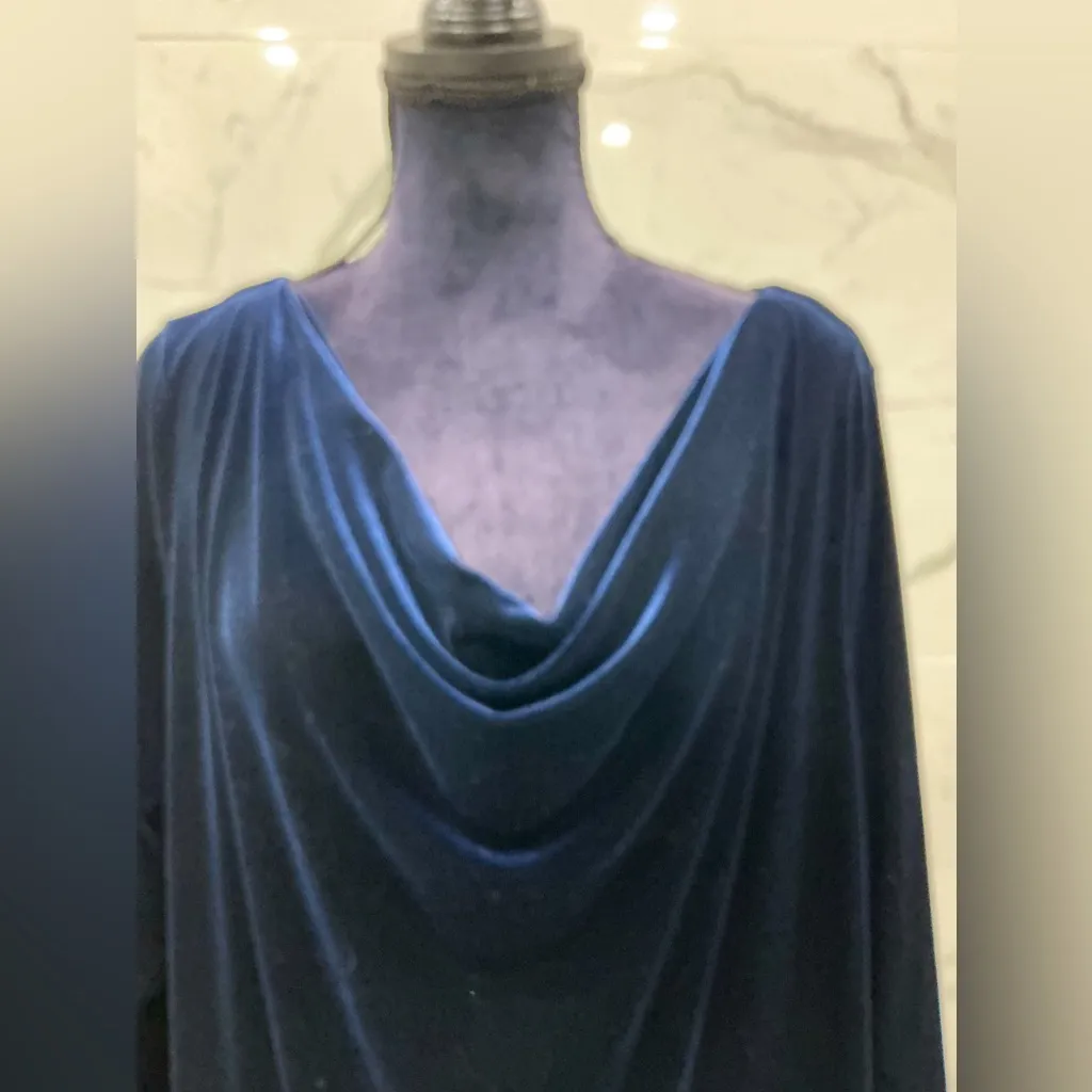 Nice elegant velvet dress🌹 - Image 3