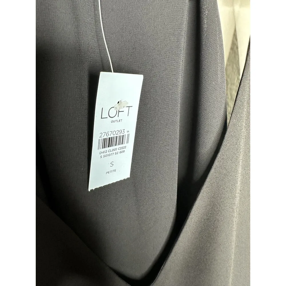 NEW LOFT Outlet Tank Top Womens Small Petite Black Sleeveless VNeck Lined Blouse Size undefined - Image 3