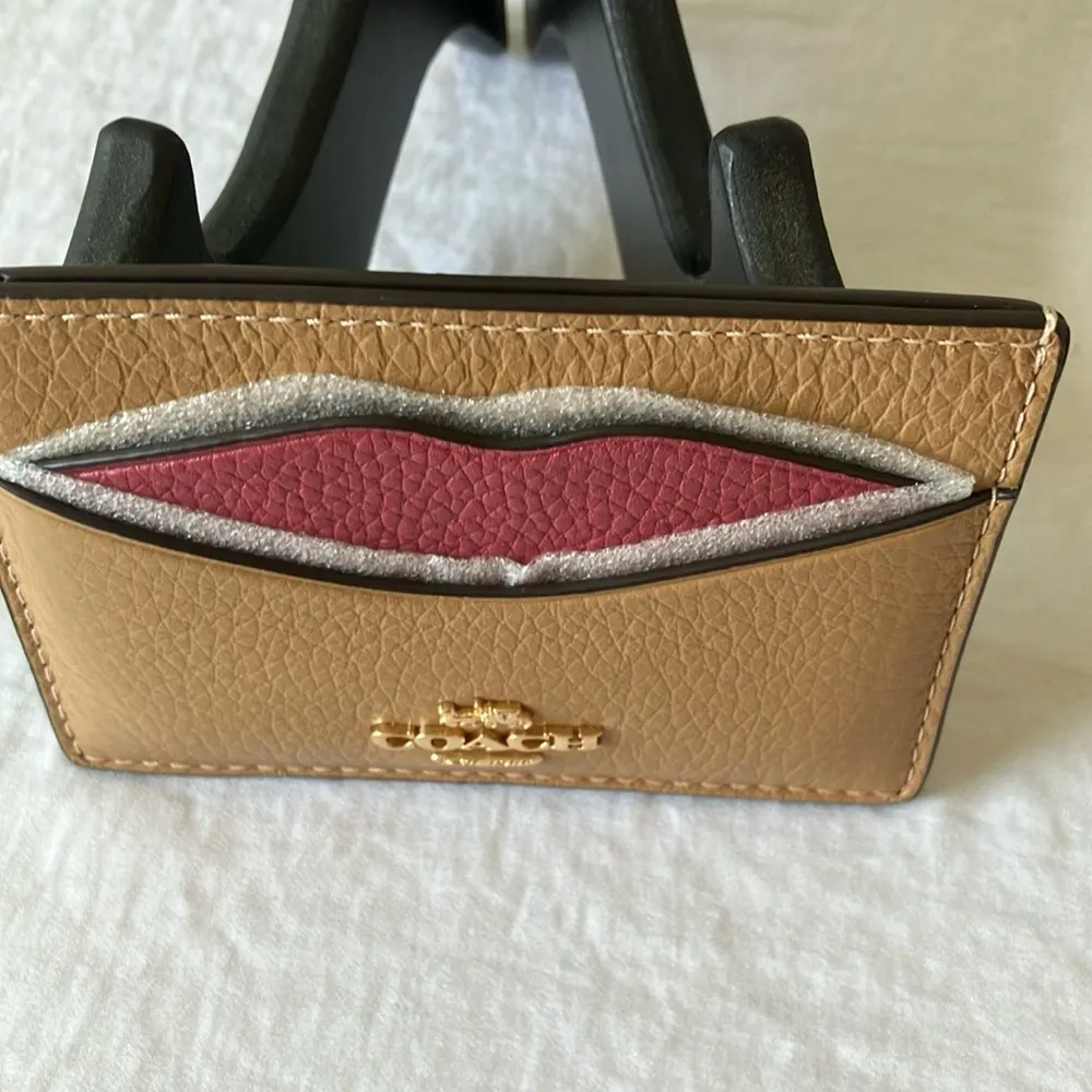 Coach: Tan Slim Credit Card Holder with Pink Lips- Wallet - Image 5