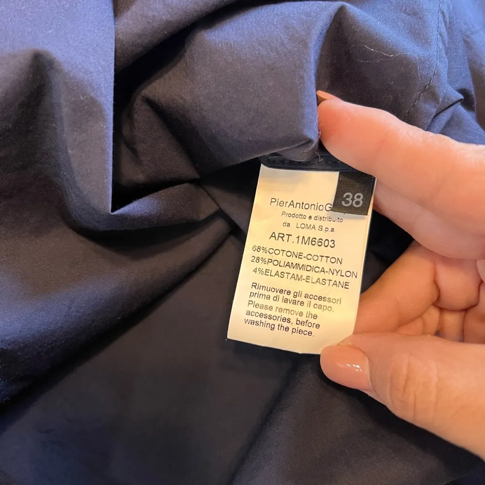 PierAntonio Gaspari Blue Top Blouse Unique Slouchy Neckline Classic Basic Boxy Size undefined - Image 6