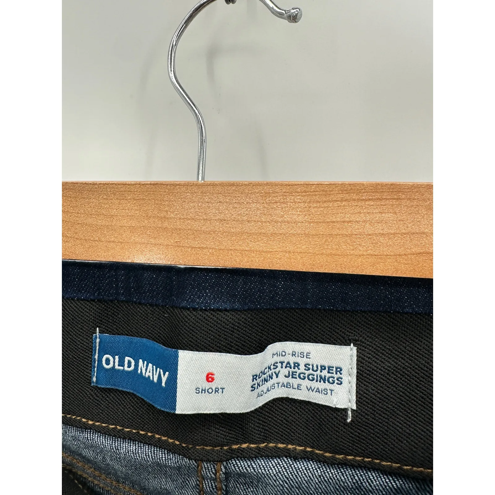 Old Navy Dark Wash Mid-Rise Rockstar Super Skinny Jeggings Denim Women 6 Short - Image 5