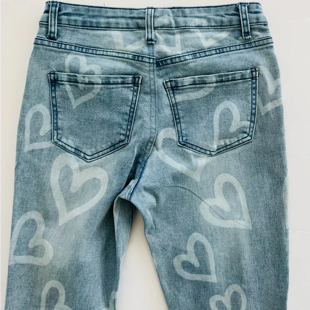 EASEL Heart Patterned Distressed Jeans Size S - Image 8