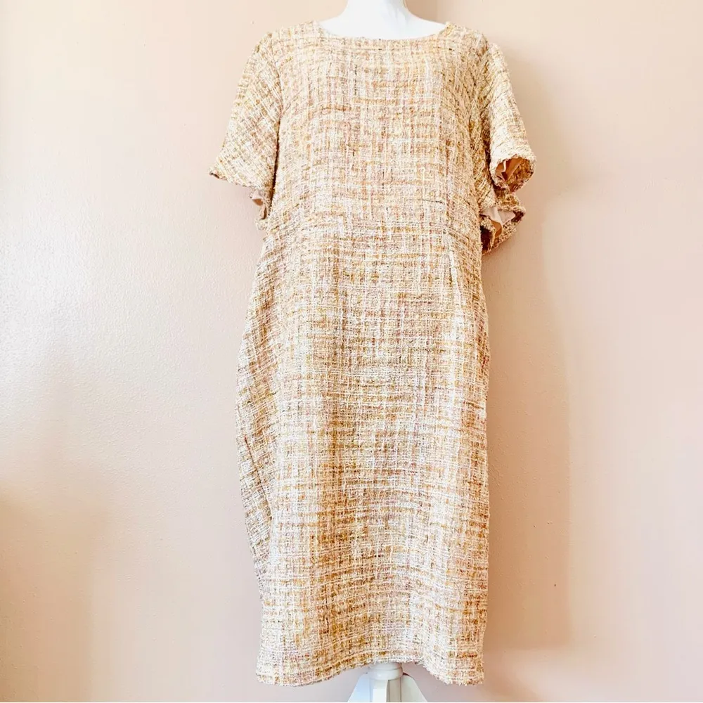 DM Fashion Beige, Pink & Gold Tweed Sequins Flutter Sleeve Dress. Size 1X - Image 2