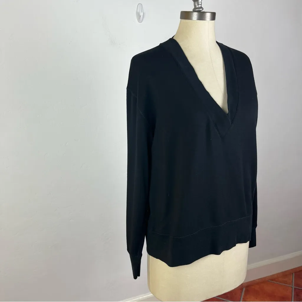 Rag & Bone V Neck Sweatshirt in Black - Image 3