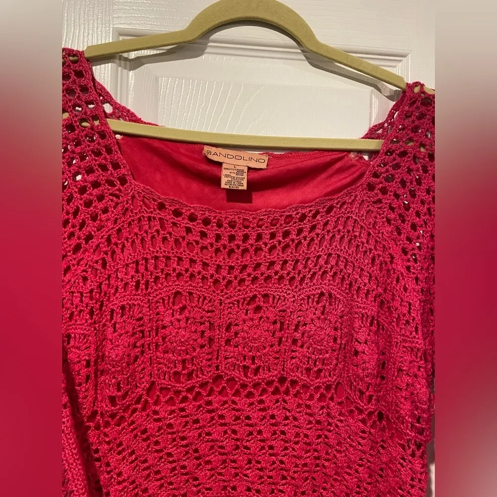 Bandolino Size L Pink Crochet 3/4 Sleeve Ramie Blend Top 3/4 Sleeve Scoop Neck - Image 2