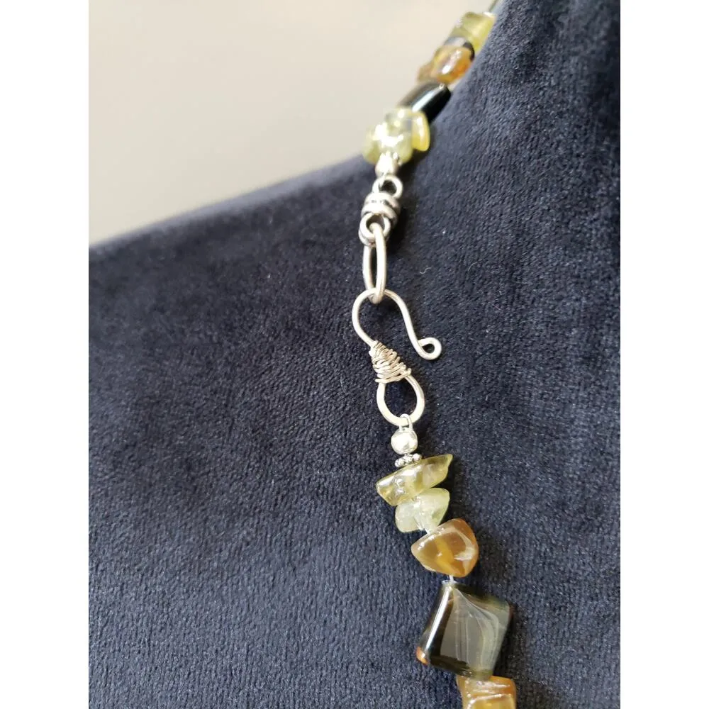 Boho Gemstone Chip Necklace Polished Teardrop Pendant Earth Tones Hook Clasp - Image 5