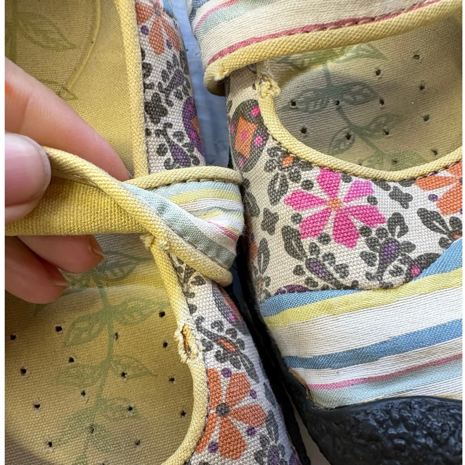 KEEN Women's Mary Jane Shoes Flower Stripe Hook‎ Loop Closure Comfort Artsy 6.5 - Image 12