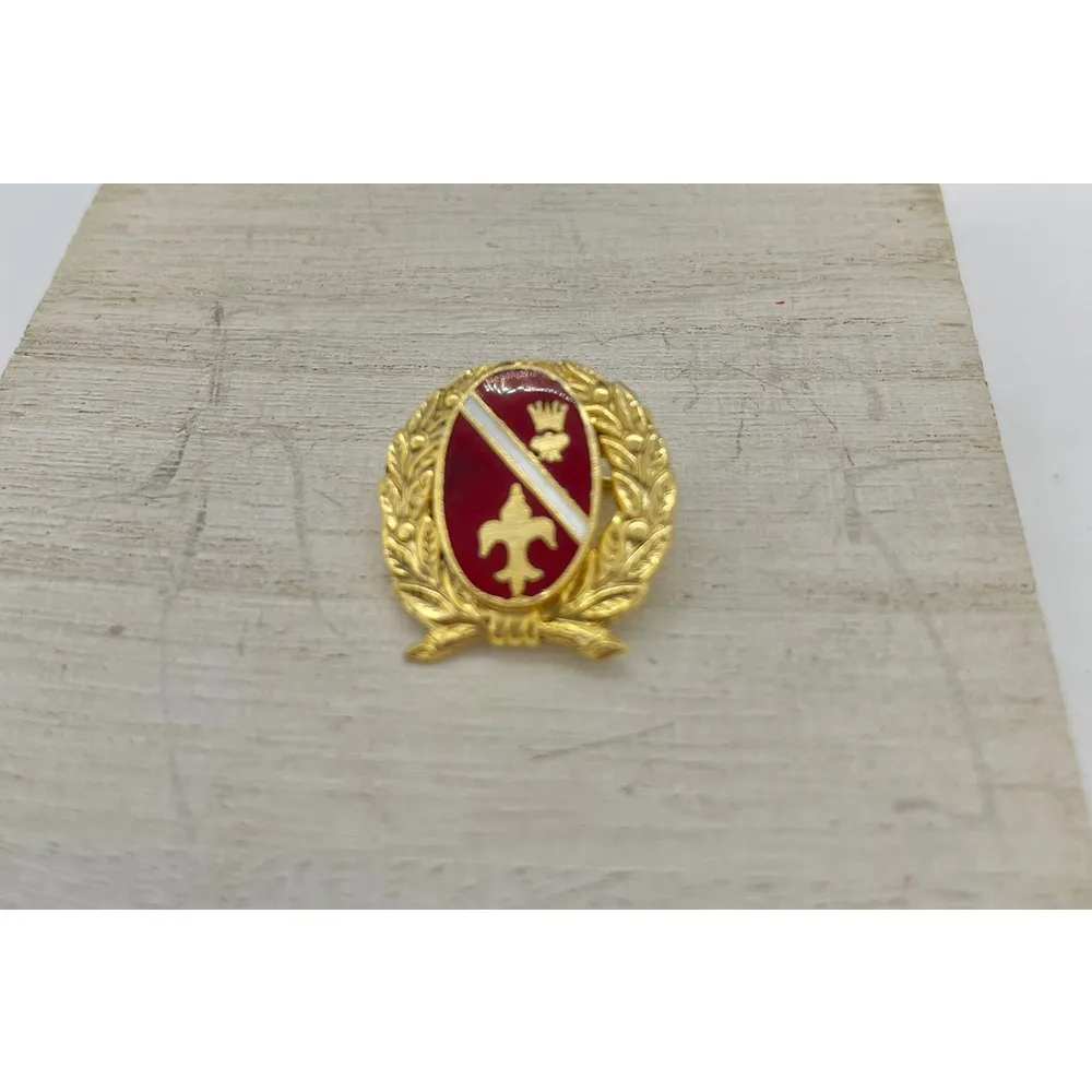 Vintage Enamel Heraldic Crest Crown Brooch Gold Red - Image 6