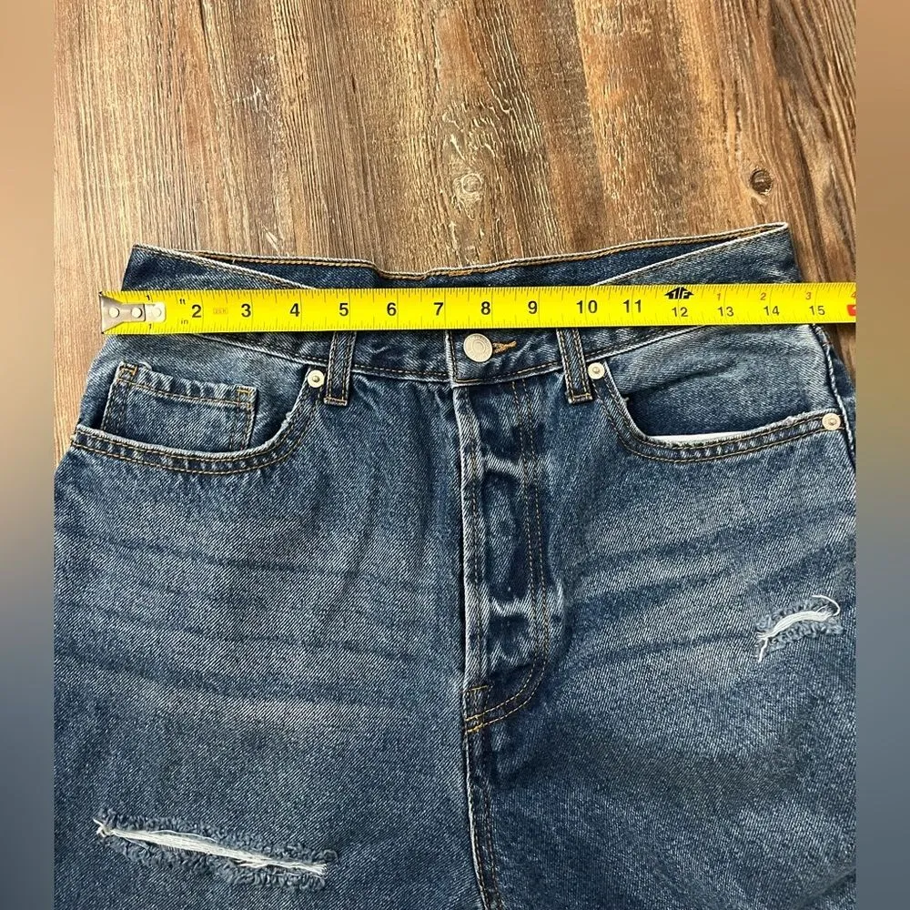 Forever21 Premium Distressed Mom Denim Blue Jeans Button Fly Size 29 - Image 9