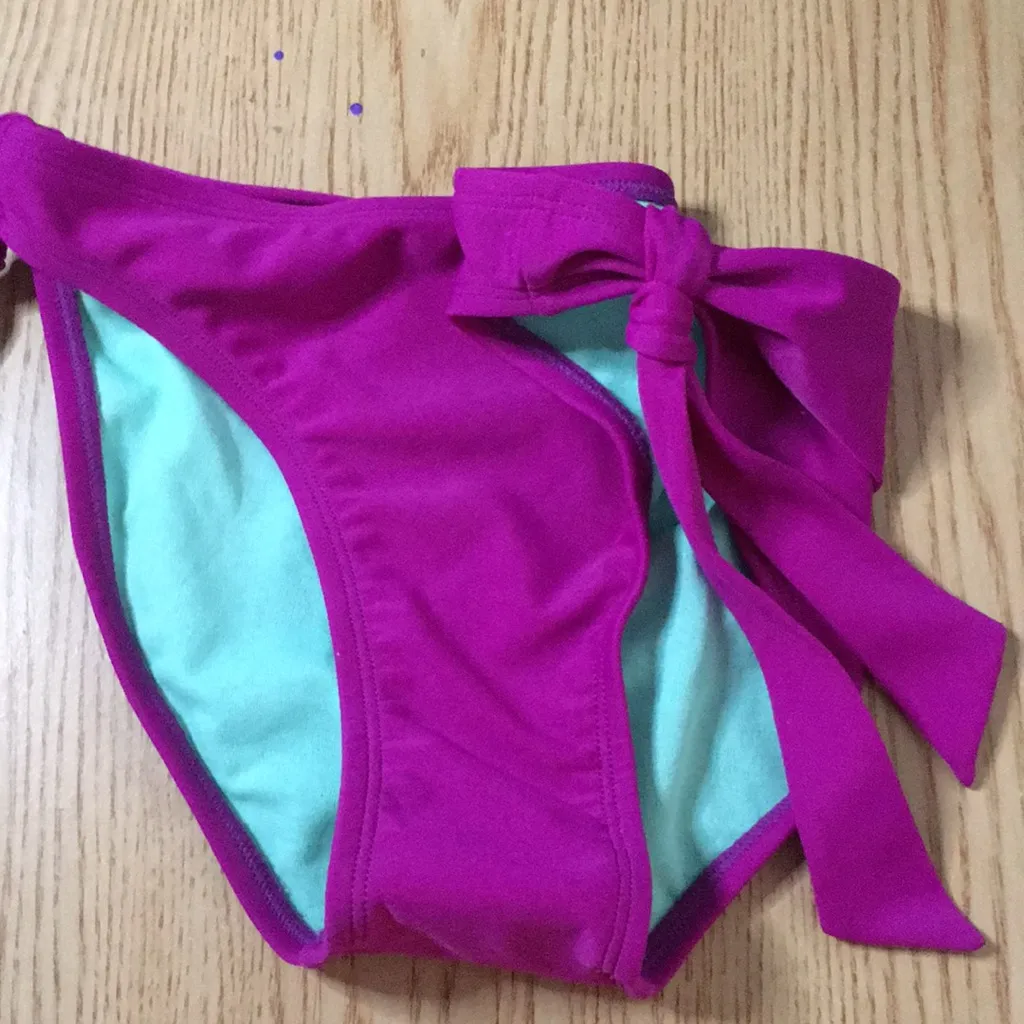 NEW! NWOT Athleta Bikini Swim Bottoms Purple Size XXS - Image 2