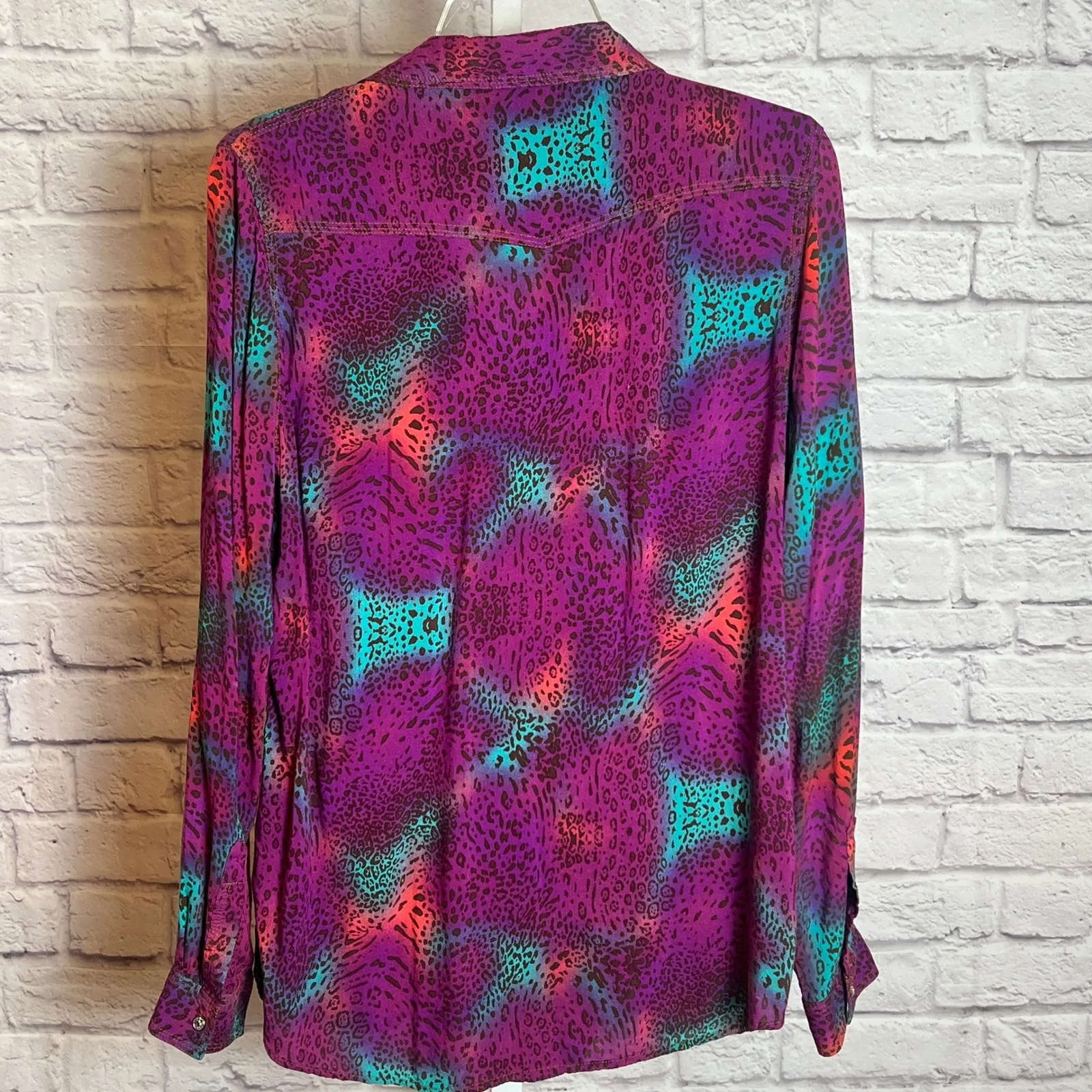 Rock 47 by Wrangler Multicolor Neon Leopard Snap Shirt Women's L Rodeocore Glam Pink Size L - Image 2