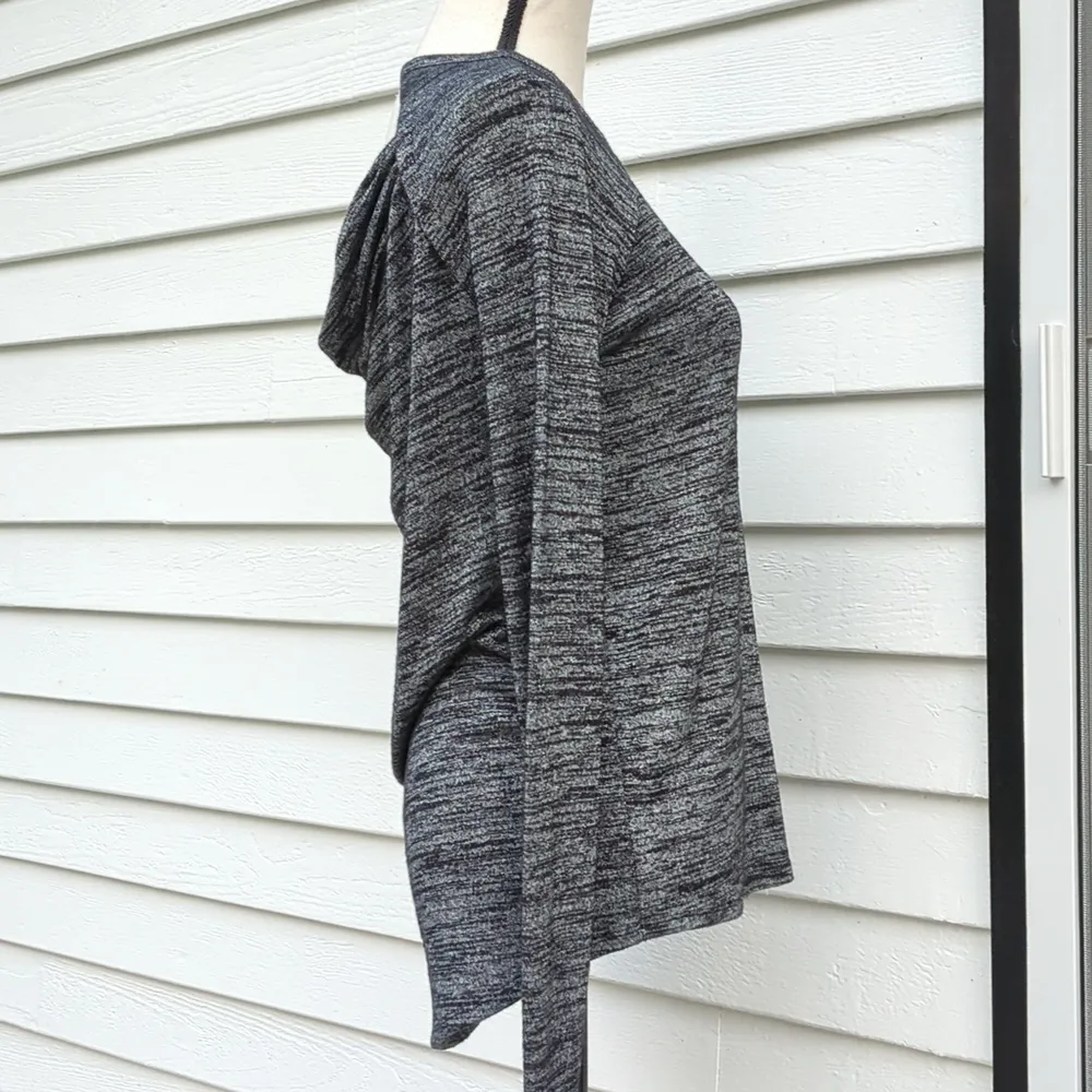 Athleta Chah Yoga Top| Open Back Heathered Gray Long Sleeve S/457201 - Image 4
