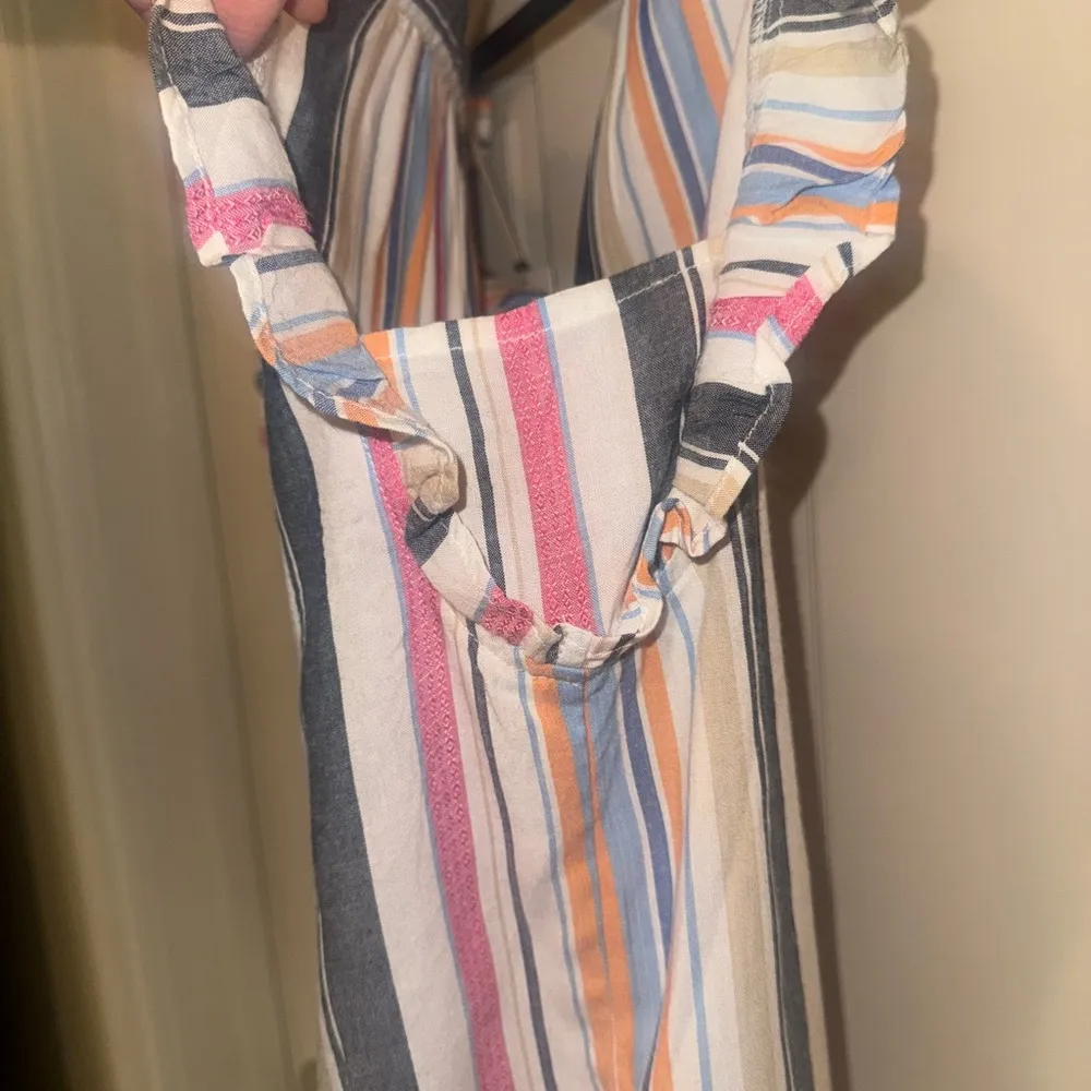 Dylan  Pink Gray Ruffled Cap Sleeve Blouse - Image 4