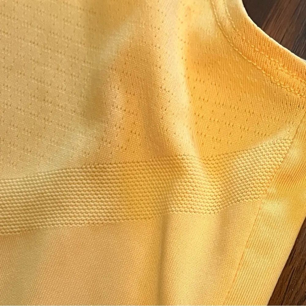 Women’s Nike running yellow tank top - Image 3