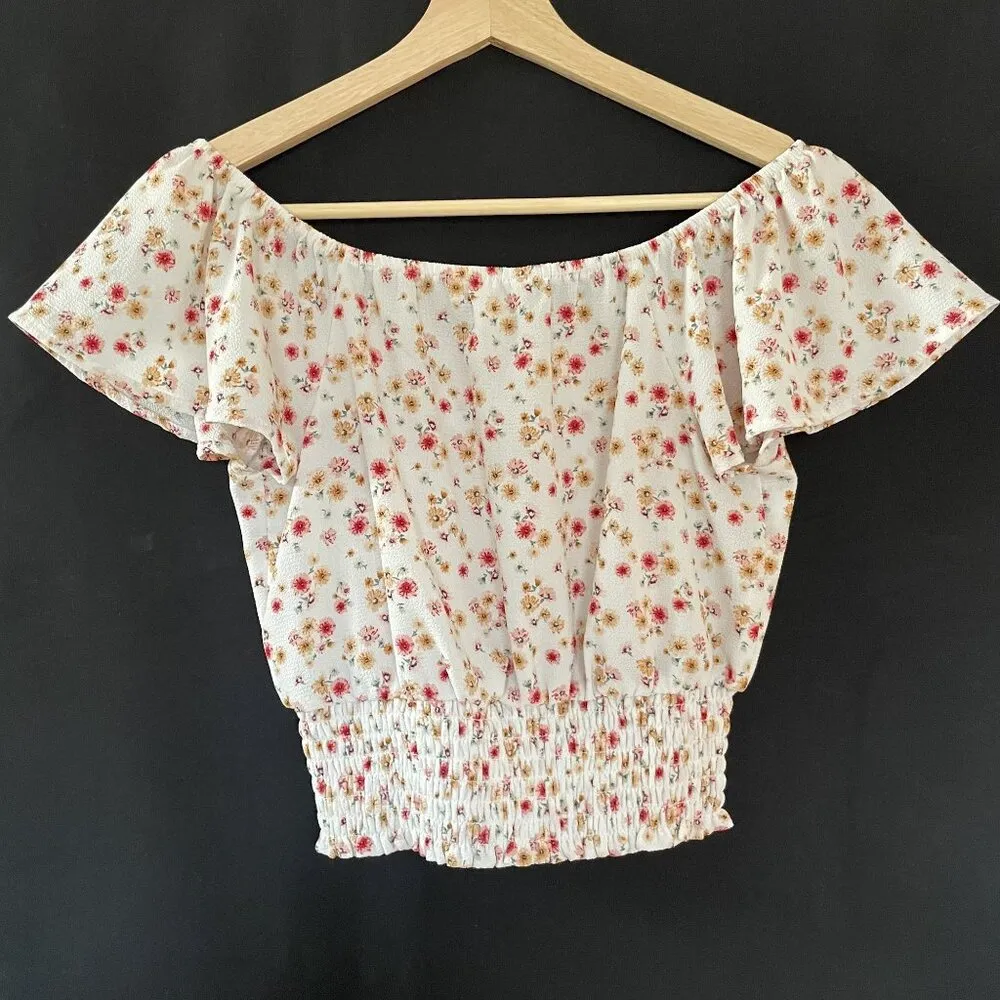 Monteau red and yellow floral frilly crop top women's size small cinched waist - Image 8