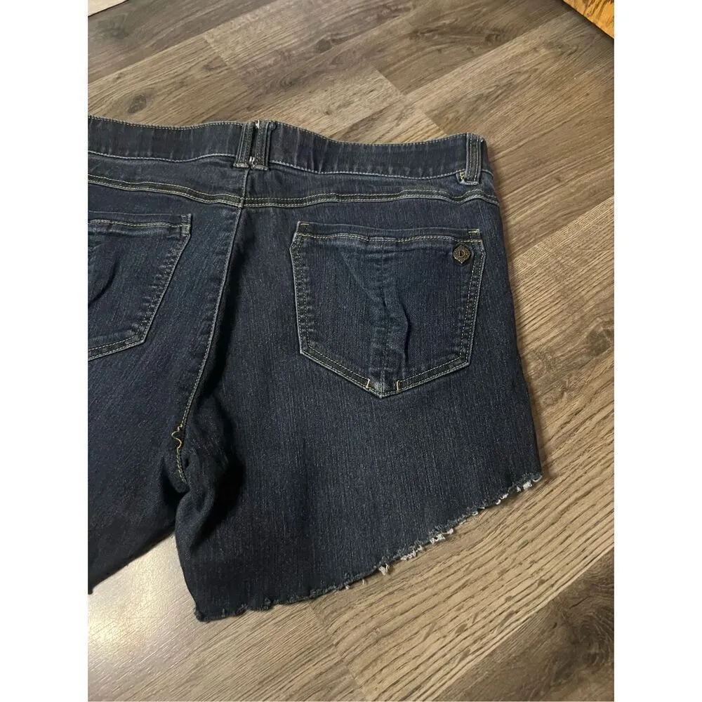 Democracy Blue Jean Cut Off Shorts Woman’s Size 12 - Image 8