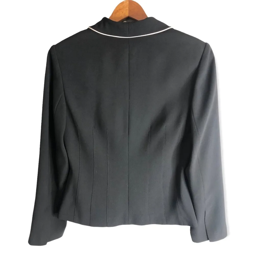 Laura Scott Vintage Black With White Lined Button Up Blazer - Image 50