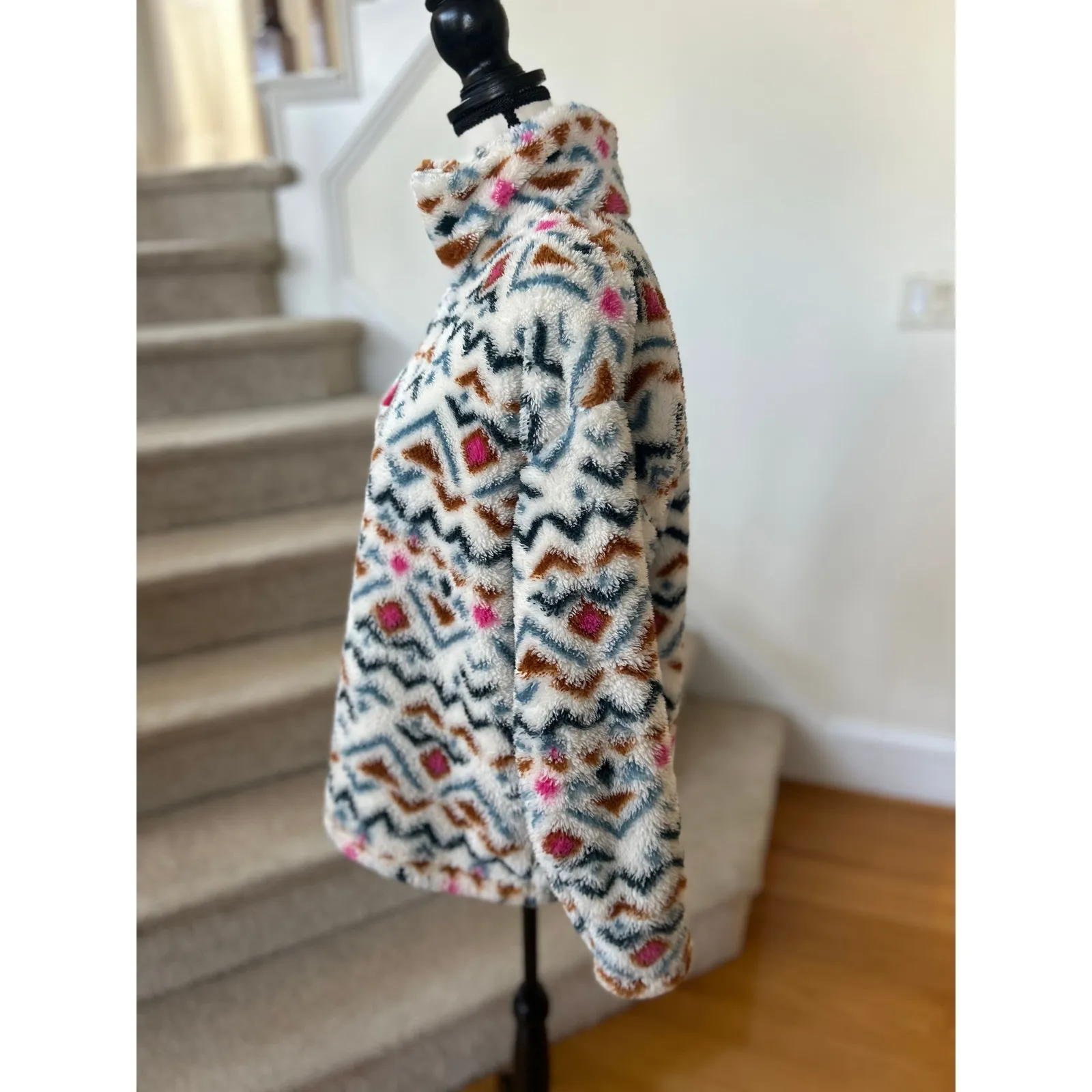 Eddie Bauer White Pink Teal Mustard Aztec Print Quarter Zip Long Sleeve Fleece - Image 4