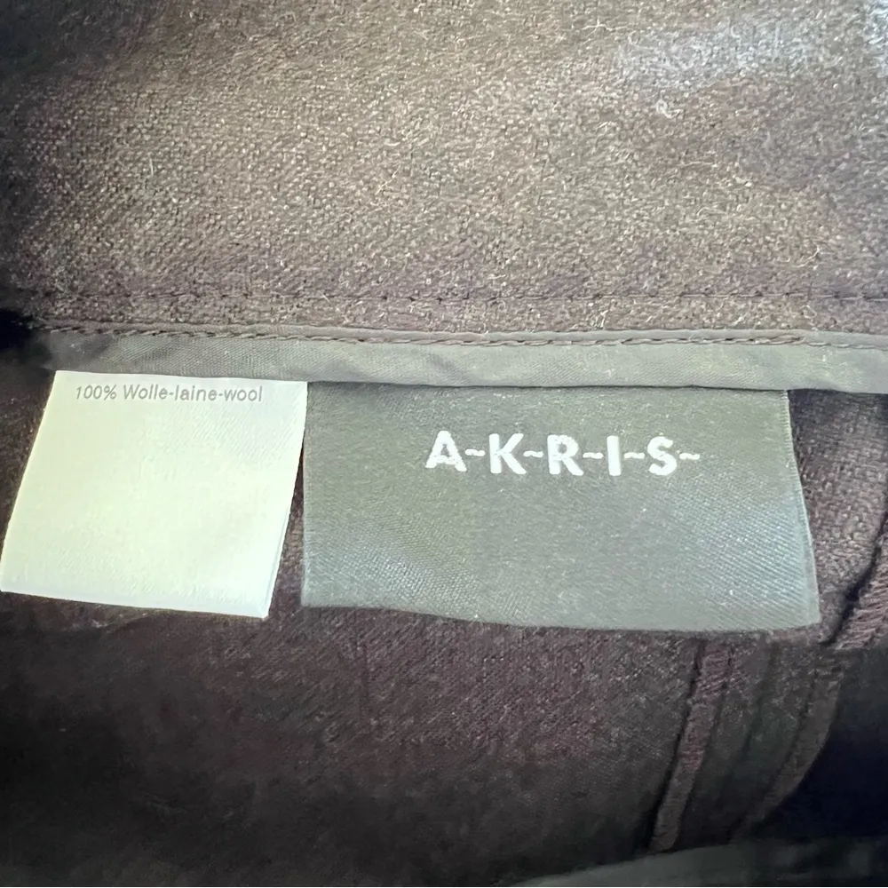 Akris Women’s Wool Dress Pants - Image 6