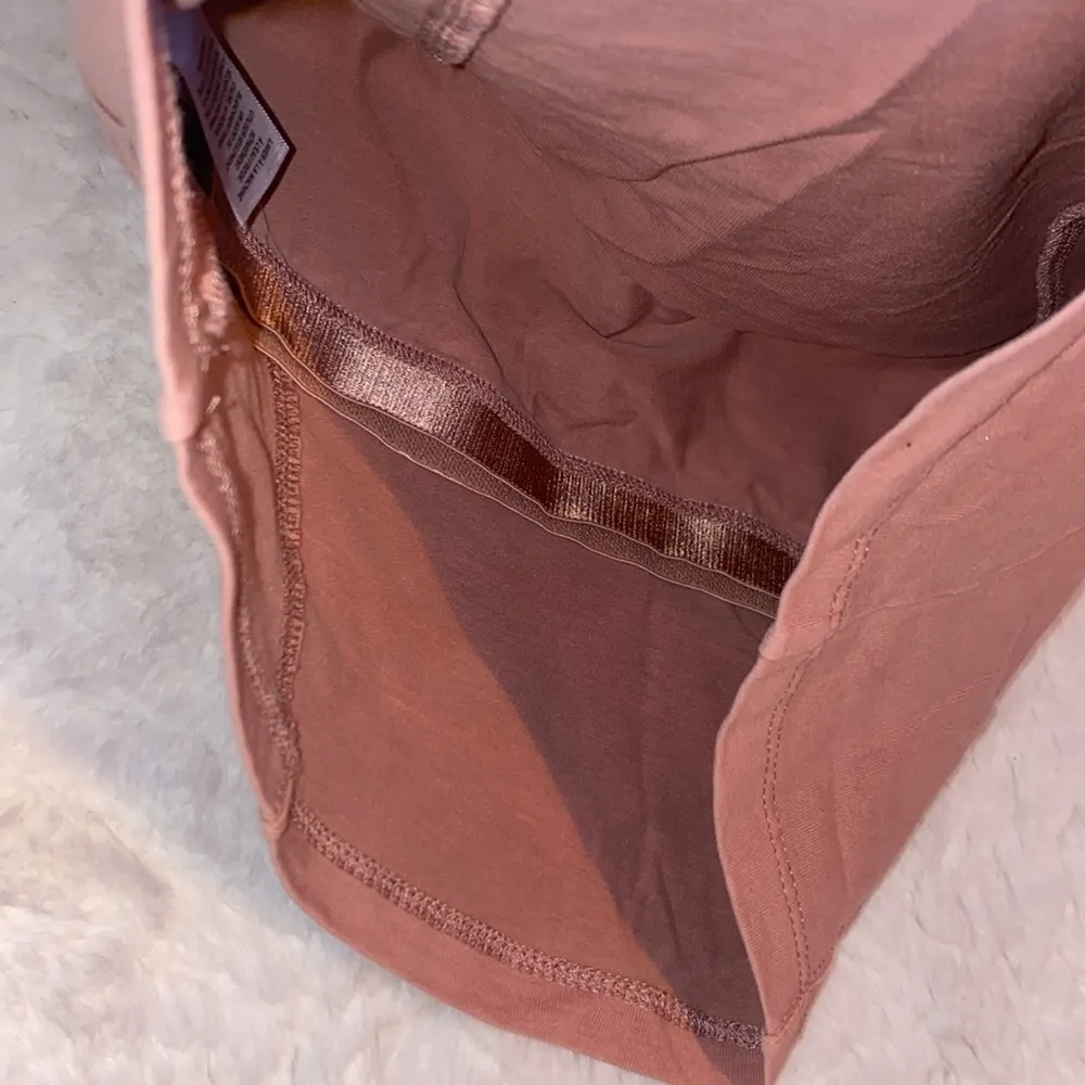 BP Crop Top NWOT - Image 4