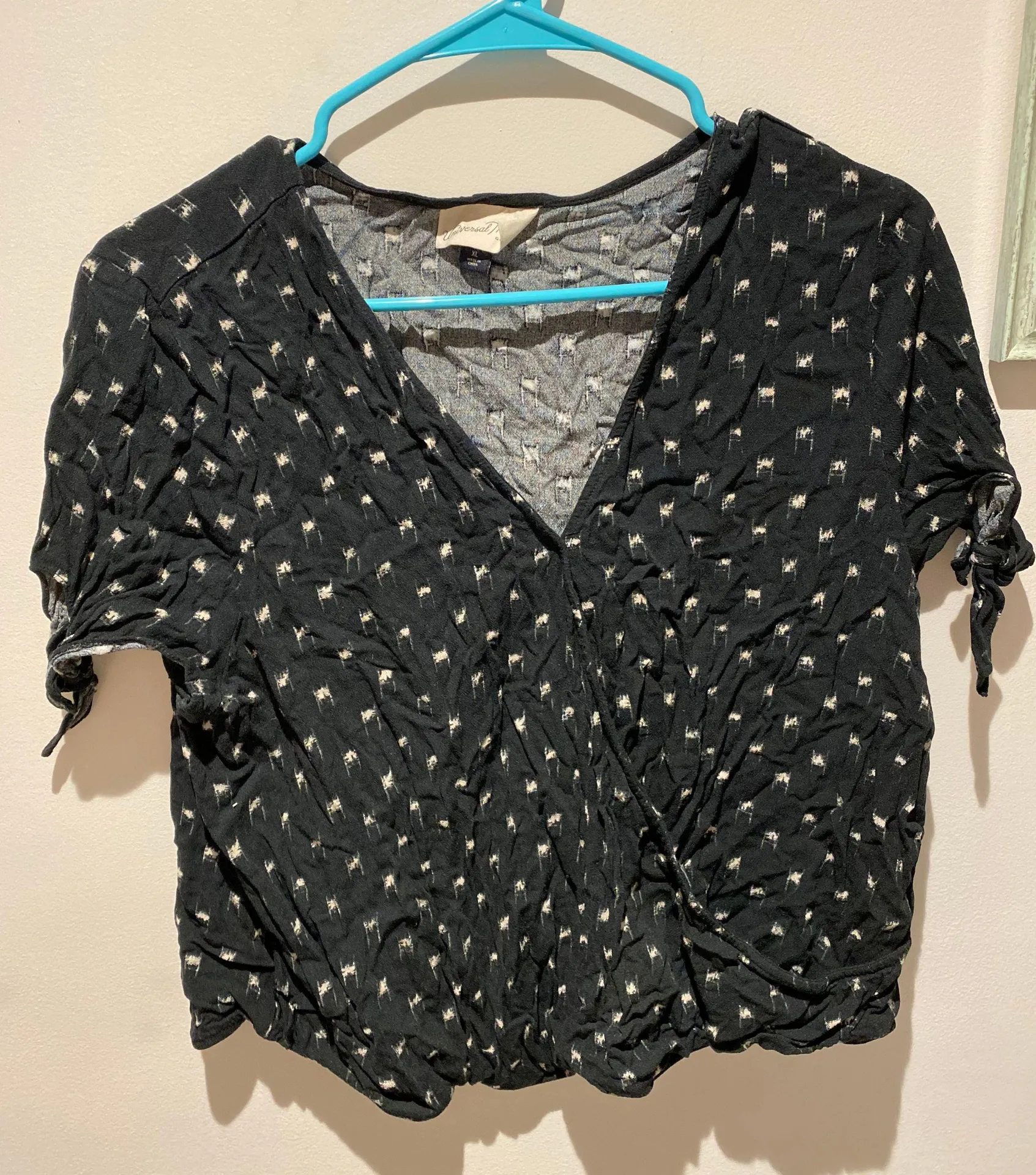 Universal Threads Top - Image 2