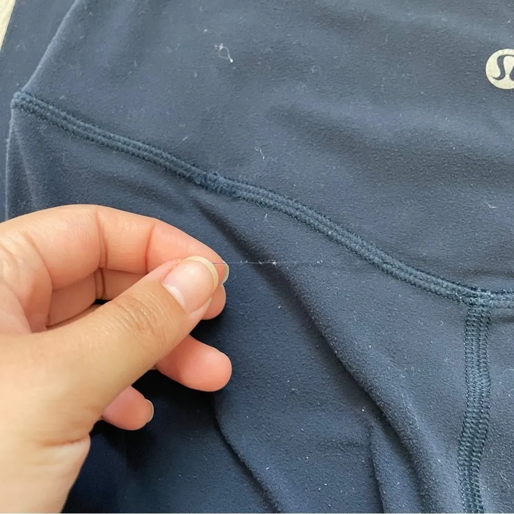 Lululemon Align Crop 21” Leggings Navy Blue (Size 4) workout athleisure gym - Image 6